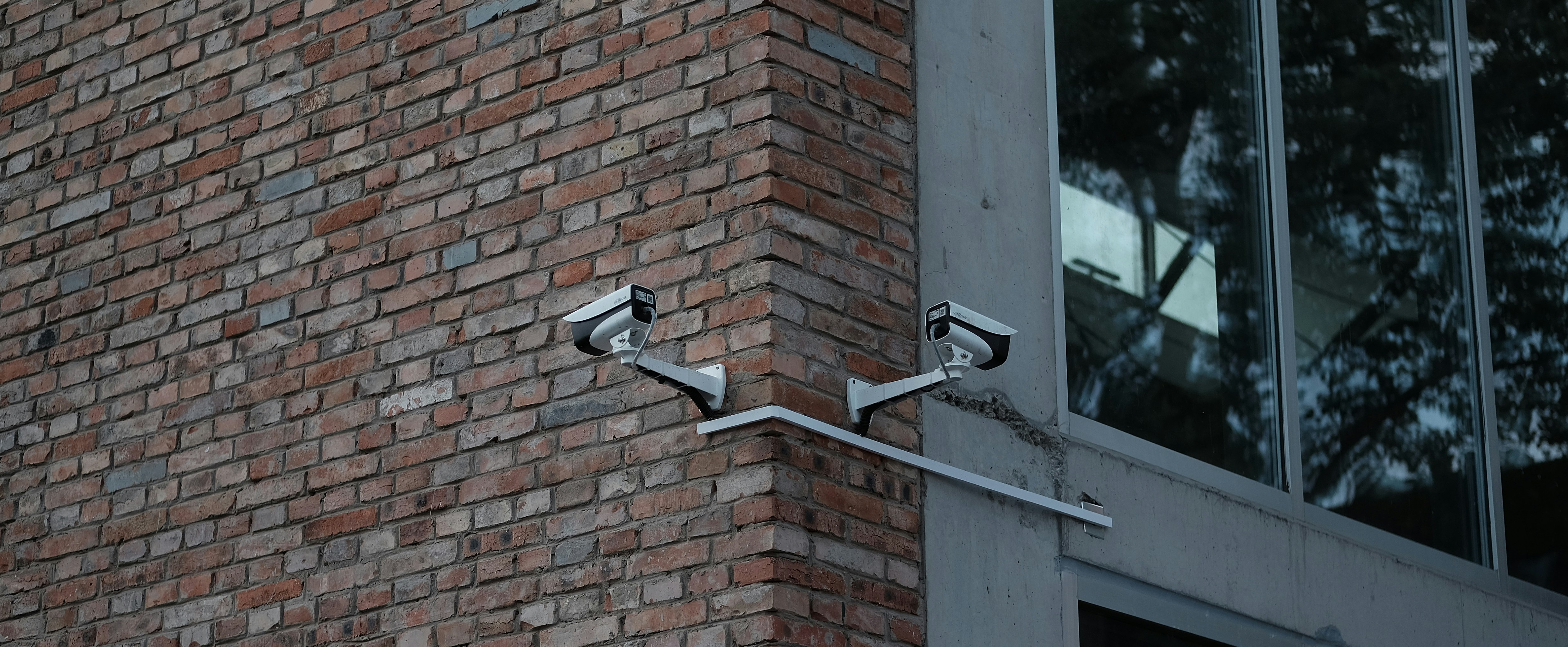 IP Cameras Home / Office Surveillance Systems